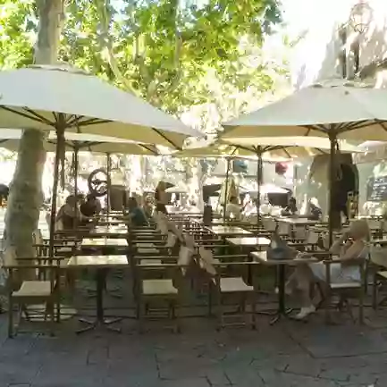 Les Terroirs - Restaurant Uzès - Restaurant jardin médiéval Uzès