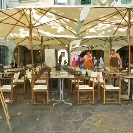 Le Restaurant - Les Terroirs - Restaurant Uzès - Restaurant Uzès Place aux herbes